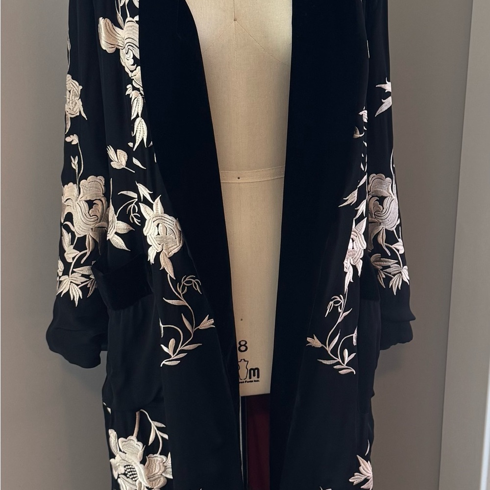 Zara Duster